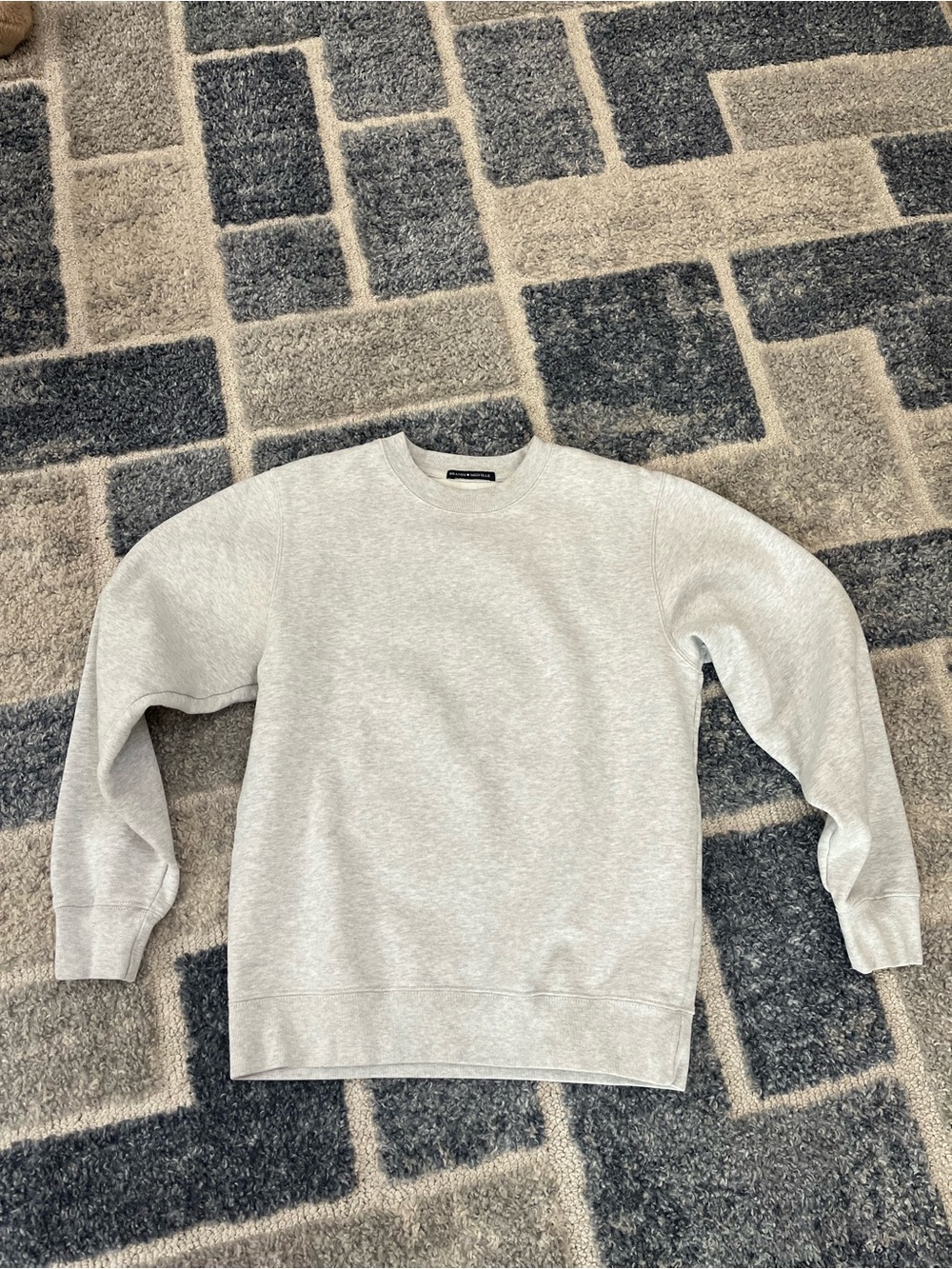 Brandy Melville Light Heather Gray Crewneck Sweatshirt